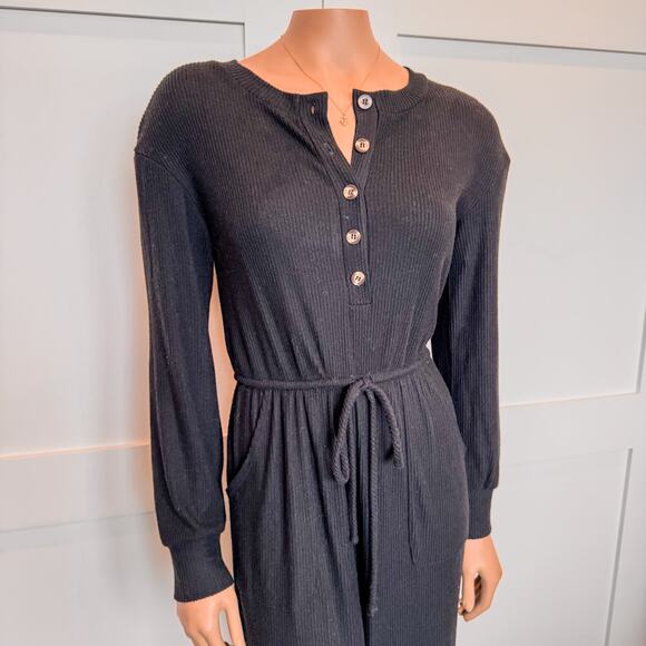 NWT- Miami of Francesca’s-Faye Rib Knit Black Onesie Jumpsuit-Women’s X-Small - Picture 10 of 10
